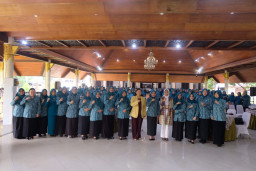 TP PKK Kabupaten Sidoarjo Edukasi Kader melalui Sosialisasi Etika Berbusana