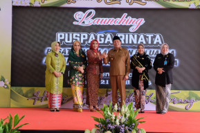 Peringati Hari Kartini, Pemkab Sidoarjo Kukuhkan Bunda Genre dan Luncurkan Puspaga Rinata