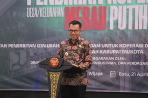 Langkah Strategis Perkuat Ekonomi, Wali Kota Batu Buka Sosialisasi Pendirian Kopdes Merah Putih se-Kota Batu