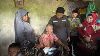 Satu Tahun di Kursi Roda, Supardi Dapat Perhatian Khusus dari Bupati Sidoarjo