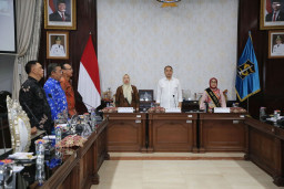 Belajar Jadi Seru! Surabaya Latih Guru PAUD Bareng SEAMEO CECCEP