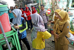 10 Kecamatan di Surabaya Jalani Verifikasi 5 Pilar STBM Serentak