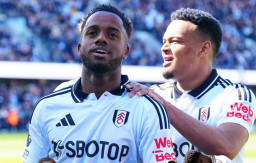 Fulham Bungkam Liverpool