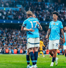 Menang Tipis dari Wolves, Manchester Biru Masuk 3 Besar Klasemen Liga Inggris