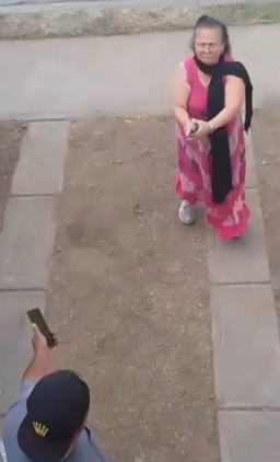 Sengketa Lahan, Nenek Tua Tembak Tiga Pria Muda, 1 Tewas