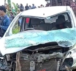 Mobil Tercebur Sungai di Nganjuk, 1 Korban Meninggal