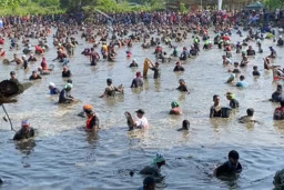 Ngubek Empang Jadi Magnet Warga di Acara Pembuka Lebaran Depok 2025