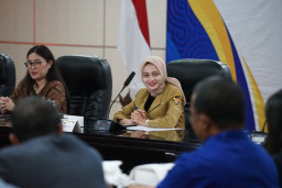 Wali Kota Kediri Vinanda Prameswati Beri Arahan Kebijakan Strategis TPAKD Tahun 2025