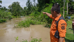 Nekat Sebrangi Sungai Berarus Deras, Seorang Petani di Ponorogo Hilang