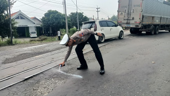 Hati-Hati! Jalan Nasional Lamongan-Babat Banyak Berlubang