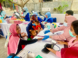 Dukung Tumbuh Kembang, Ibu dan Anak di Depok Antusias Ikuti Layanan Posyandu
