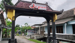 Gembong Narkoba Dewi Astutik Diduga PA Seorang TKI Warga Slahung Ponorogo