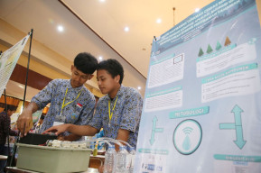 Ratusan Inovasi Warnai Lomba Peneliti Pelajar Surabaya Jenjang SMP 2025
