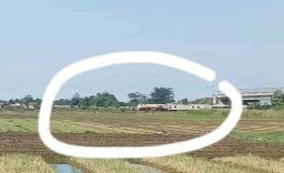 Ibu Rumah Tangga Meninggal Tertabrak Kereta Api di Klampok Brebes