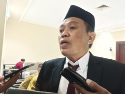 Camat Wiyung Desak Solusi Atasi Polemik Proyek Gedung 5 Lantai dengan Warga Dukuh Karangan