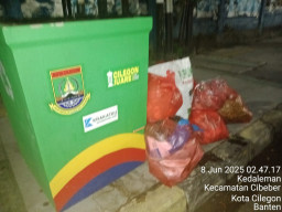 Bak Sampah Beton di Cilegon Dinilai Gagal Fungsi, Sampah Tetap Berserakan