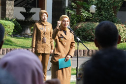 Mbak Wali Ajak Seluruh Jajaran Pemkot Kediri Wujudkan Zona Integritas