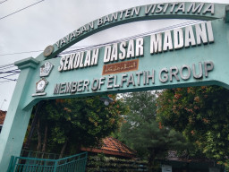 Klarifikasi Kepala SD Madani Terkait Isu Wisuda dan Dugaan Pungutan Rp750 Ribu