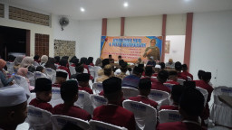 Ratusan Santri dan Wali Santri Ponpes Bhakti Bapak Emak Jombang Ikuti Sosialisasi Empat Pilar MPR RI