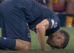 Usai Jebol Gawang Inter Milan, Achraf Hakimi Sujud dan Minta Maaf