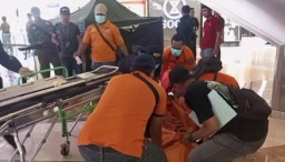 Pria Lompat dari Lantai 5 Tunjungan Plaza, Polisi: Diduga Motif Ekonomi