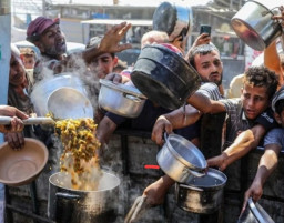 Israel Tembak Mati 25 Warga Palestina di Titik Distribusi Bantuan Gaza