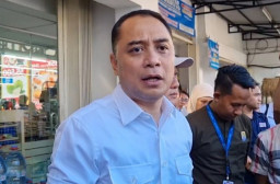 Jukir Resmi Minimarket di Surabaya Disatroni Preman, Eri Cahyadi: "Ojo Wedi", Kita Lawan!