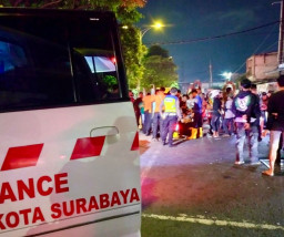 Pulang Rayakan Anniversary Persebaya, Motor Bonek Hantam Truk, Satu Kritis