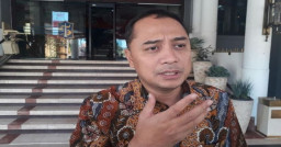 Walkot Surabaya Terapkan Pembatasan Jam Malam Bagi Anak