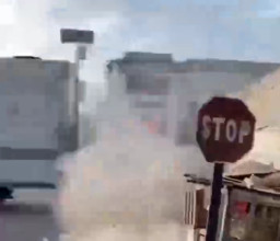 KA Ambarawa Ekspres Tabrak Forklift di Stasiun Kandangan