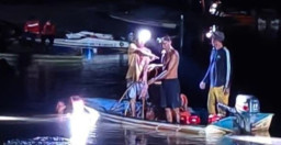 Pelajar MAN 1 Sintang Tenggelam di Sungai Melawi