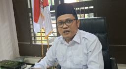 Sejumlah SMA Negeri di Lamongan Belum Penuhi Pagu, DPRD Menilai Kurang Sosialisasi