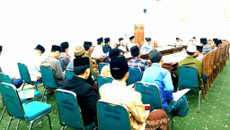 Para Santri Tahfidz Al-Qur'an MAJT- Baznas Jateng Dilatih Jurnalistik