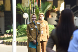 Mbak Wali Tekankan Kolaborasi Dalam Tangani Kemiskinan