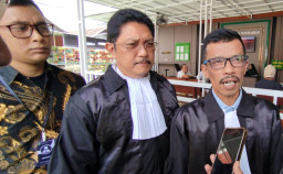 Kuasa Hukum Terdakwa Oknum Wartawan dan LSM Menilai Dakwaan JPU Berubah-ubah