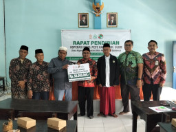 Pesantren Raudlatul Ulum Kapedi Dirikan Koperasi, Terima Hibah Rp50 Juta dari PR Nurus Shobah
