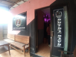 Diduga Akibat Miras, Seorang Pemandu Lagu Meninggal Dunia di Perbatasan Madiun-Nganjuk