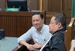 Tom Lembong Divonis 4,5 Tahun Penjara dan Denda Rp 750 Juta