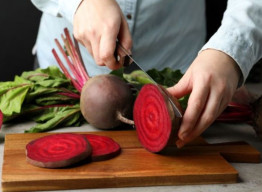 Manfaat Buah Bit untuk Wanita, Bikin Kulit Glowing sampai Cegah Anemia