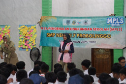 PLN UIT JBM Kerahkan Para Srikandi PLN Edukasi Keselamatan Ketenagalistrikan