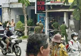 Nenek 80 Tahun Dibunuh saat Santai Menonton TV di Rumah