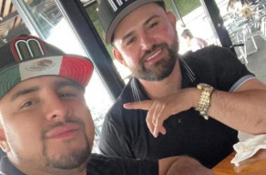 Asyik Karaoke, Pria Ini Tembak Wajah Teman Sendiri