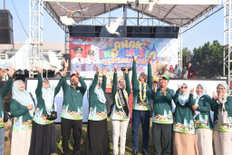 Peringati Hari Anak Nasional, Bunda PAUD se Kabupaten Sidoarjo Deklarasikan 1 Tahun PAUD Pra SD