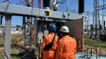 PLN UIT JBM Nyatakan Pasokan Listrik di Jatim & Bali Aman Selama Peringatan HUT Kemerdekaan RI ke-80