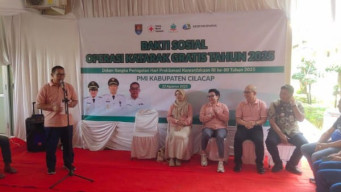 Mata Adalah Jendela Dunia: Bakti Sosial Operasi Katarak Gratis