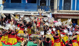 RW 01 Tampil Kompak di Kirab Budaya Nusantara Mojolangu, Ketua RW: Memupuk Guyub Rukun Warga
