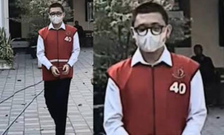 Transaksi Barang Hasil Carding, Thomas Rizky Didakwa Pasal Penadahan