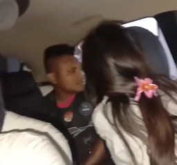 Viral! Driver Maxim Bantu Seorang Ibu Melahirkan di Dalam Mobil