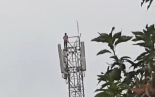 Lompat dari Tower Setinggi 35 Meter di Sambas, Pemuda 21 Tahun Gagal Meninggal