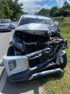 Menyalip, Pikap Tabrak Motor